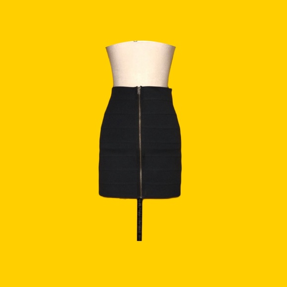 Acne Studios Dresses & Skirts - 🟠 ACNE Studios 🟠 front-zipper mini skirt